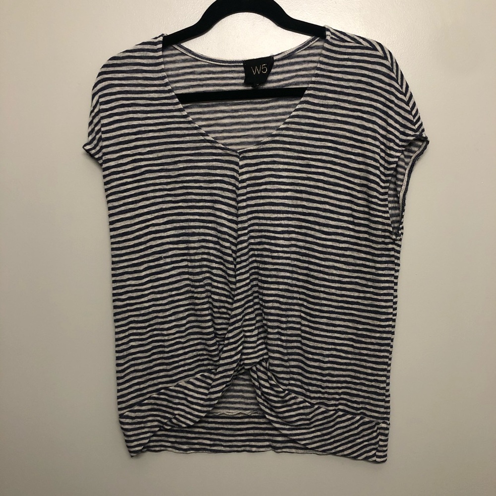 W5 striped blouse blue and white striped shirt gray shirt